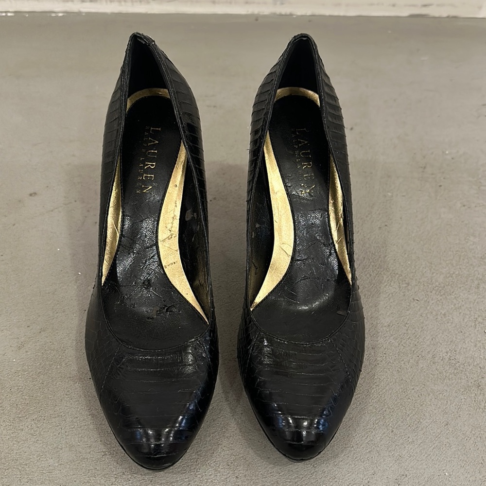 Lauren Ralph Lauren heel pumps